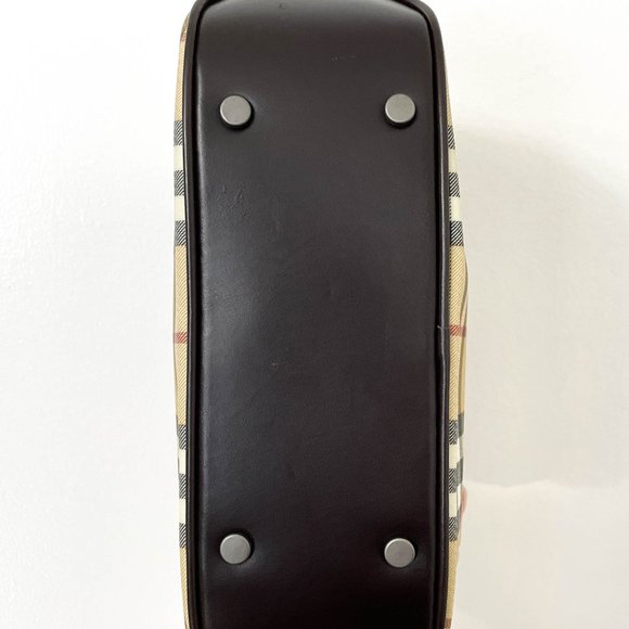 Burberry Check Bag - Picture 7 of 14